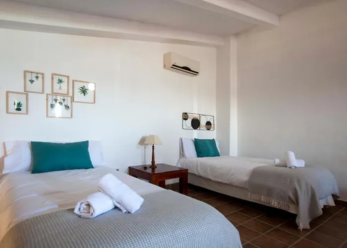 Apartamentos Turisticos Lobelia Suites